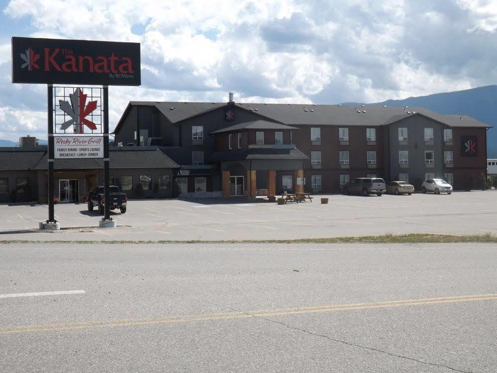 The Kanata Inns Invermere Exterior foto
